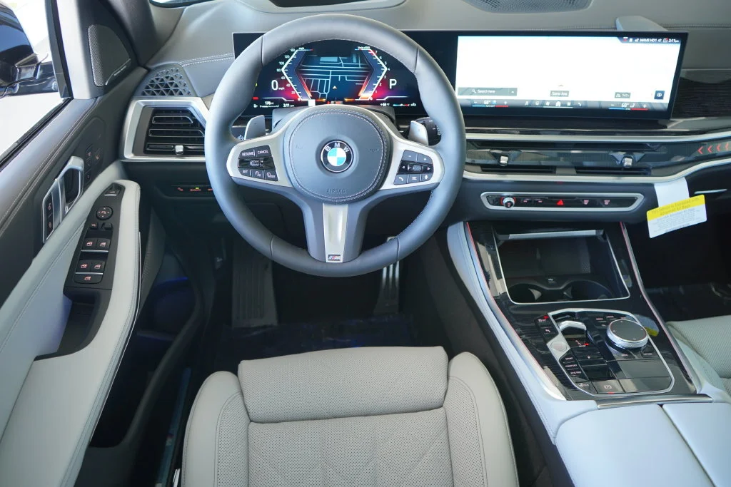Used 2026 Black BMW sDrive40i image 16