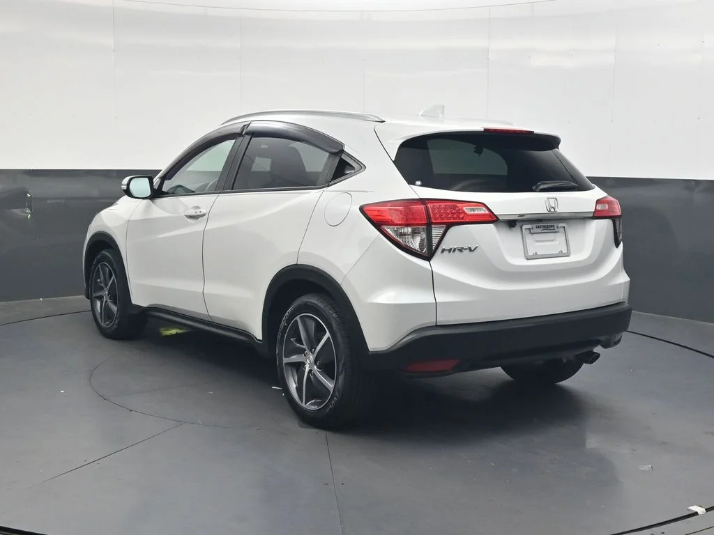 Used 2021  Honda EX-L image 6