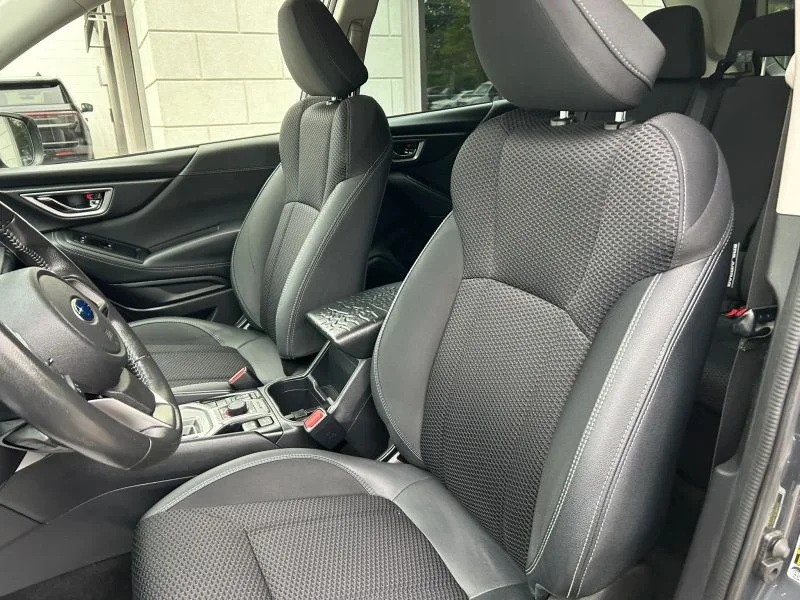 Used 2022 Gray Subaru Premium Sport Utility 4D image 35