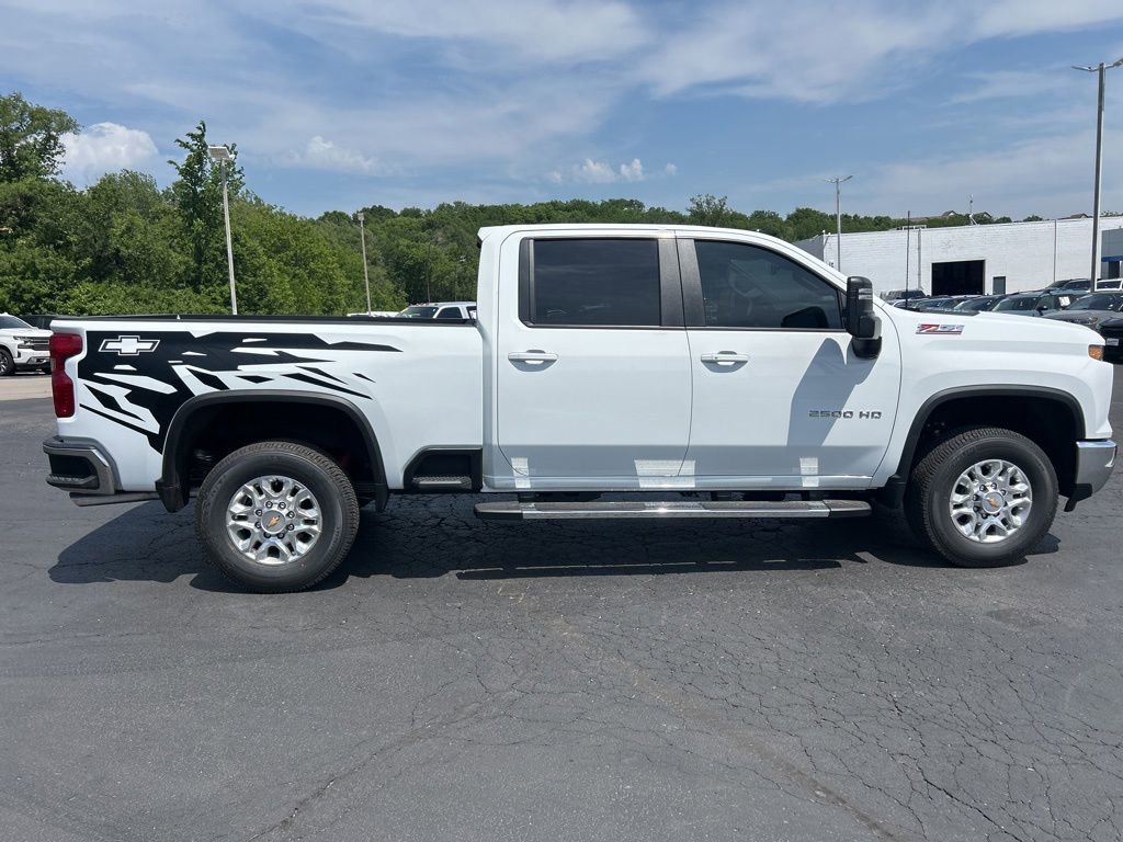 2026 Chevrolet Silverado 2500 HD LT - Photo 4