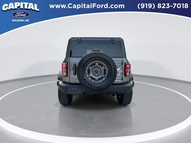 Used 2025 Gray Ford Badlands image 7