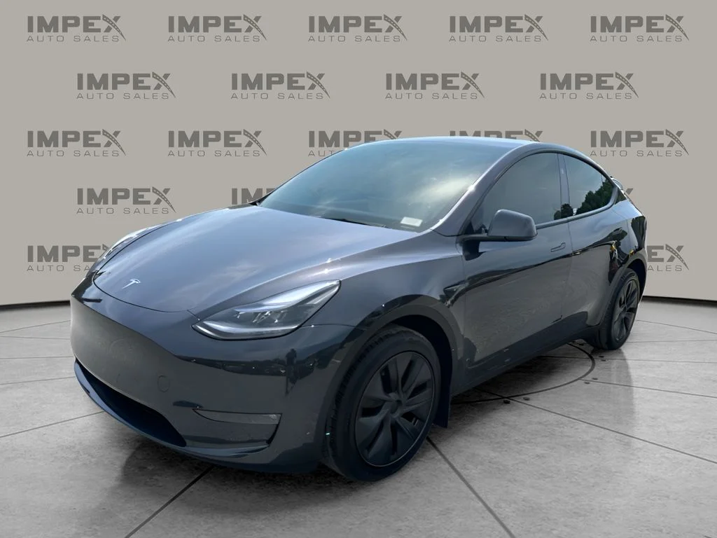Used 2024 Gray Tesla Long Range image 1
