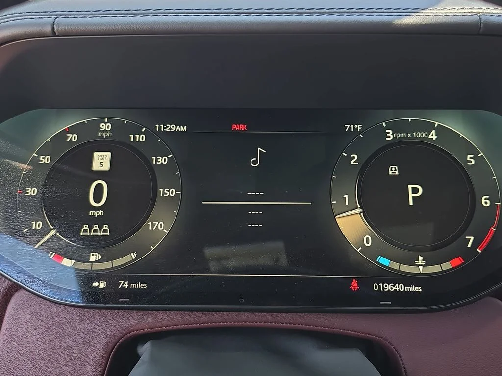 Certified Used 2023 Portofino Blue Metallic Land Rover Autobiography image 20