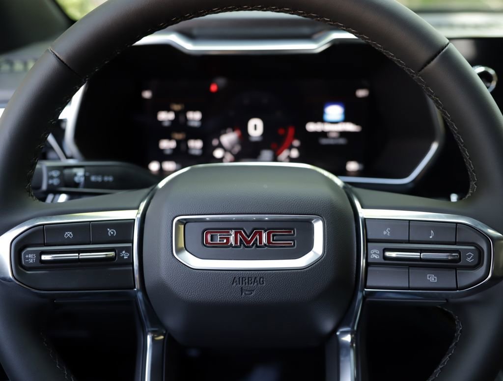 New 2026 Onyx Black GMC Elevation image 11