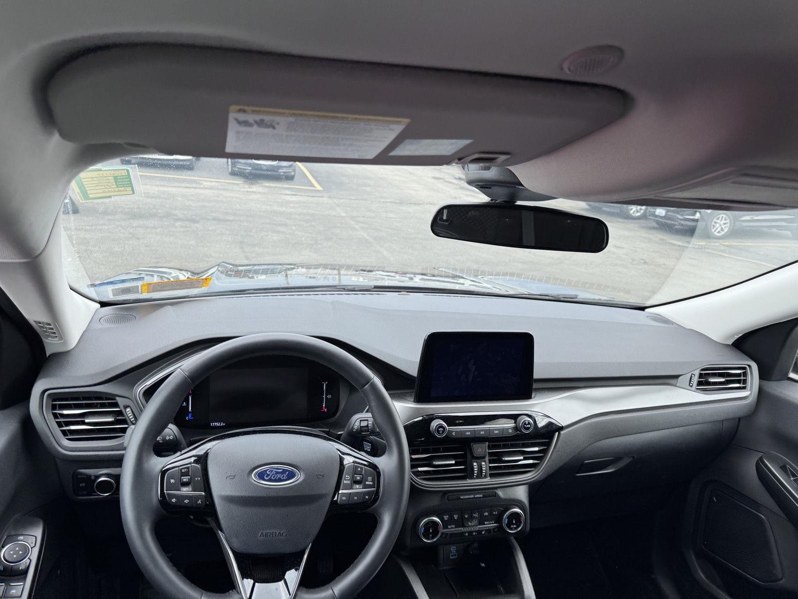 Used 2023 Cinnabar Red Ford Active image 10