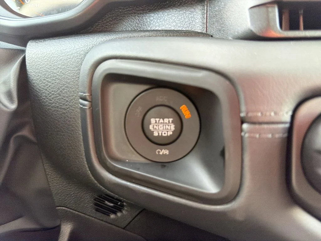 2026 Jeep Gladiator Sahara - Photo 27