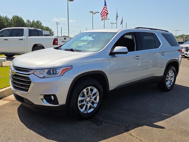 Used 2021 Silver Chevrolet LT image 3