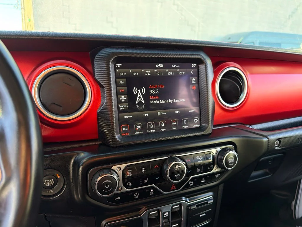 Used 2021 White Jeep Unlimited Rubicon image 33