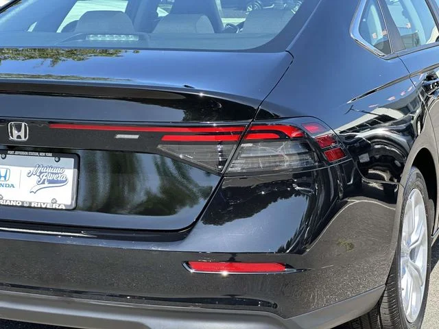 2024 Honda Accord LX - Photo 13