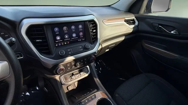 Used 2023 Ultra Blue Metallic GMC SLE image 24
