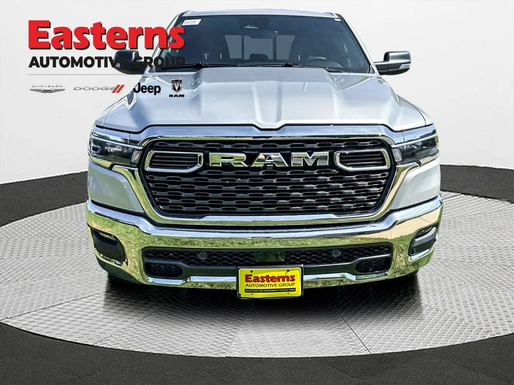 New 2027 Silver Zynith Exterior Paint RAM Big Horn/Lone Star image 2