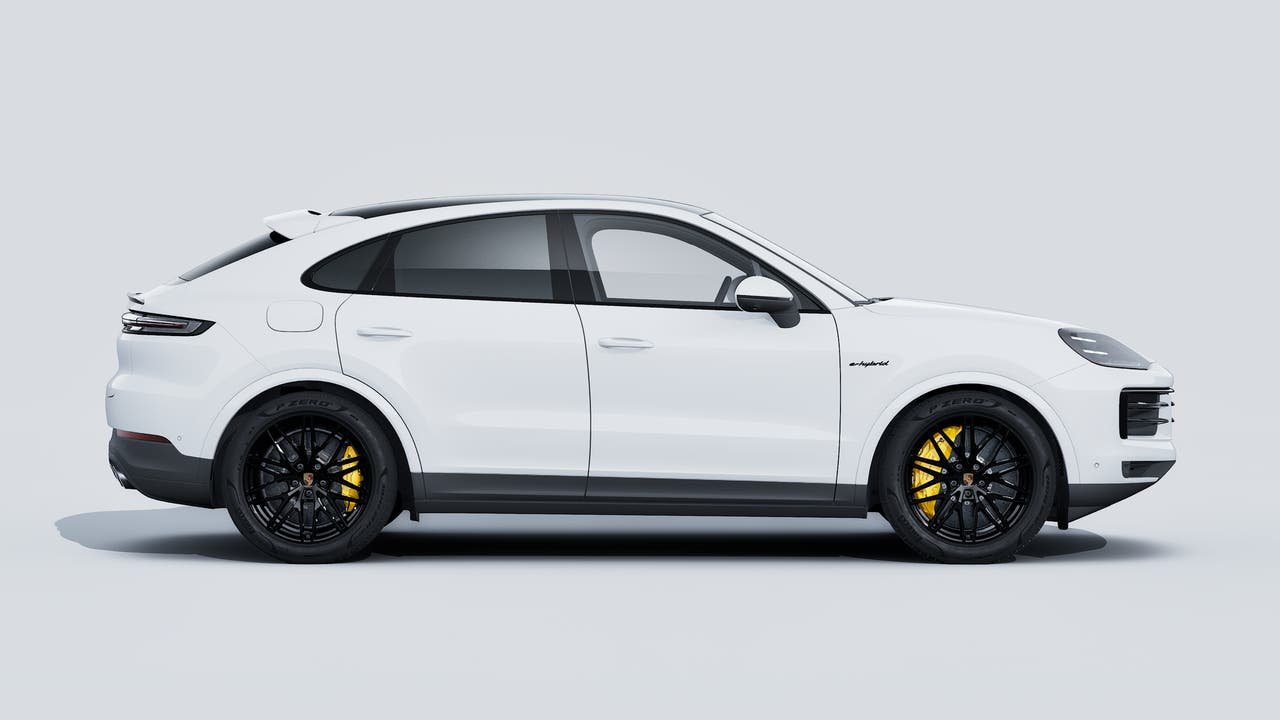 New 2027 White Porsche S E-Hybrid Coupe image 6