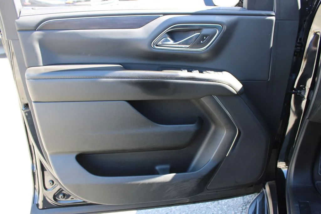 Used 2024 Black Chevrolet LS image 30