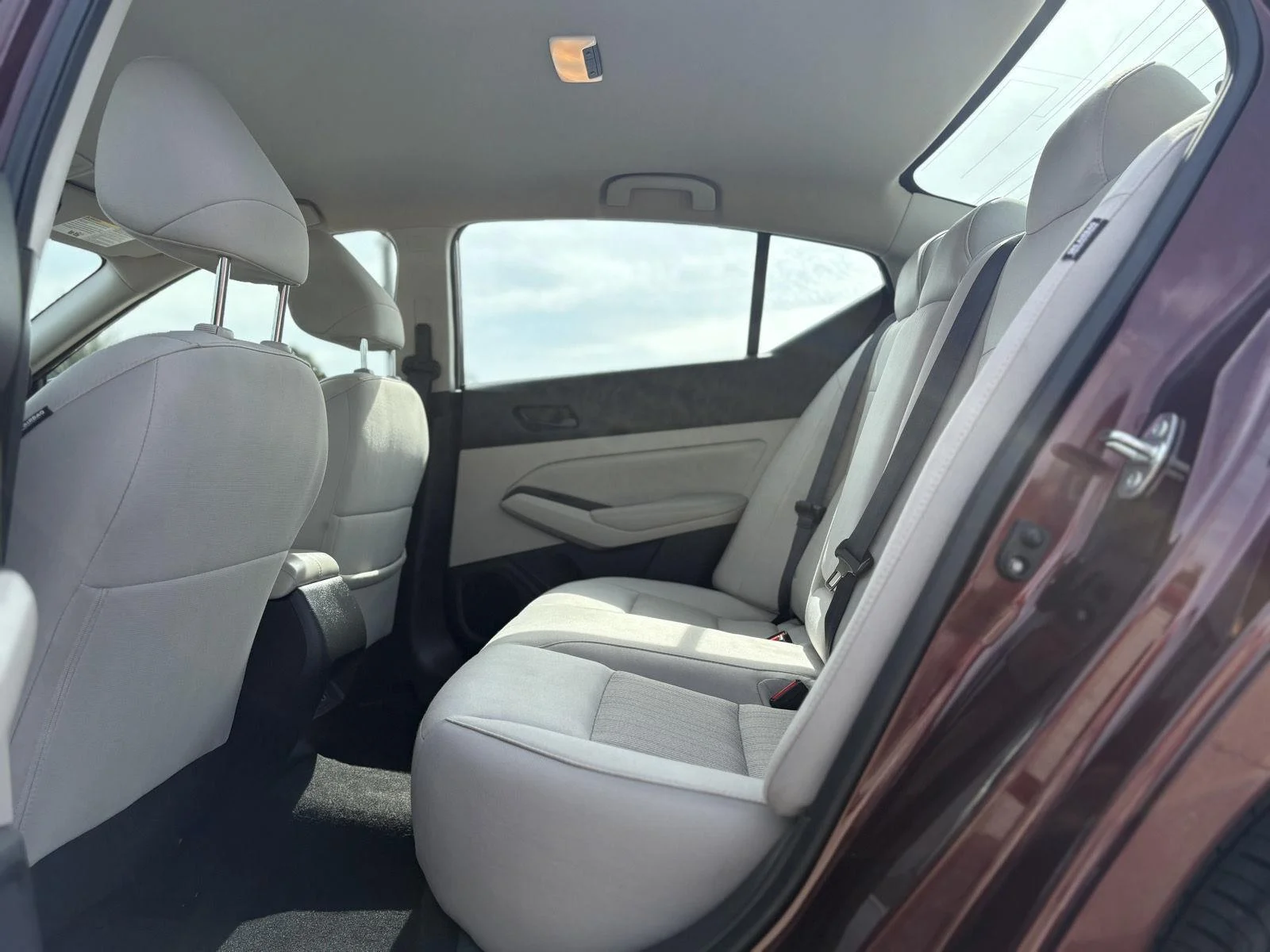 2025 Nissan Altima SV - Photo 12