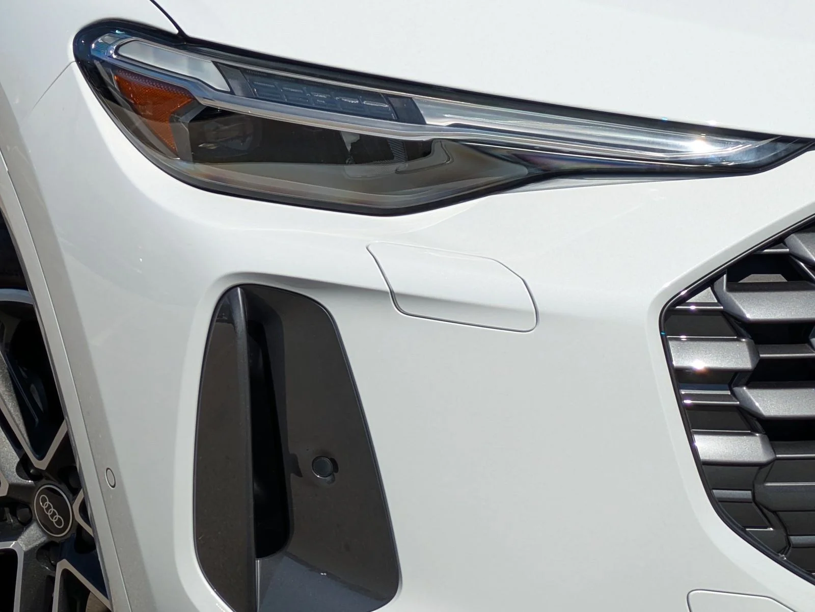 New 2026 White Audi 2.0T Premium Plus image 16