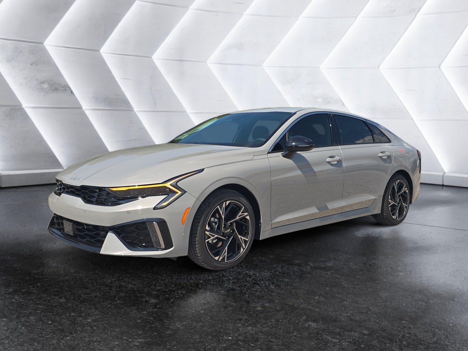 New 2027 Wolf Gray Kia GT-Line image 1
