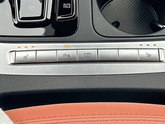 Used 2026 Black Kia EX image 21