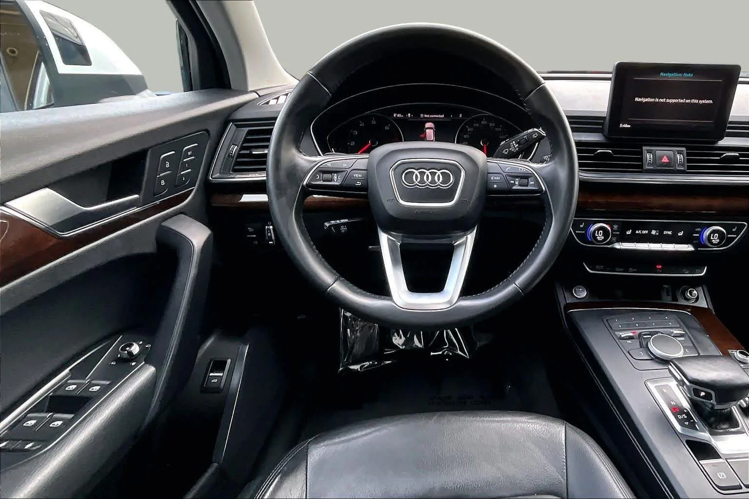 Used 2020 Brilliant Black Audi Premium image 6