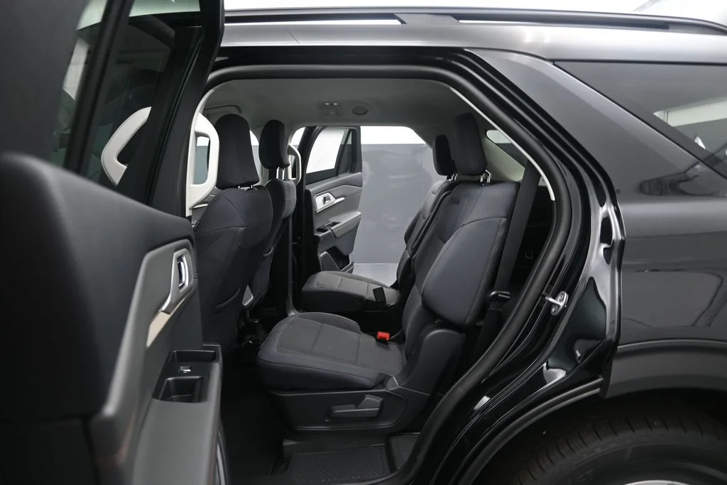 New 2026 Agate Black Metallic Ford Active image 14