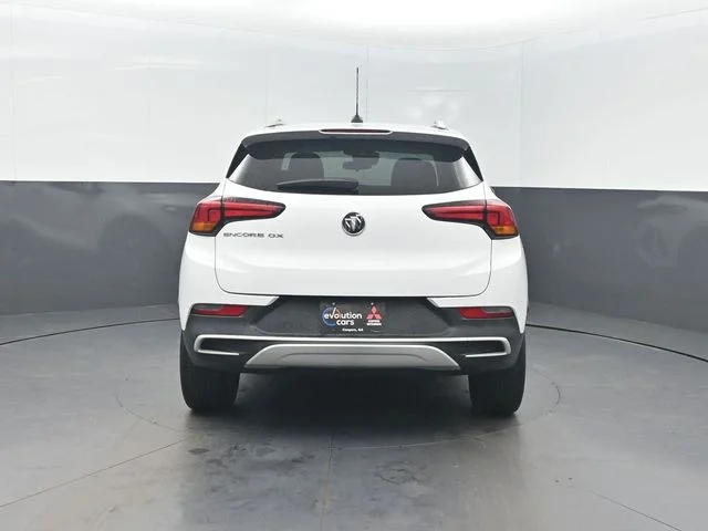 Used 2020 White Buick Select image 32