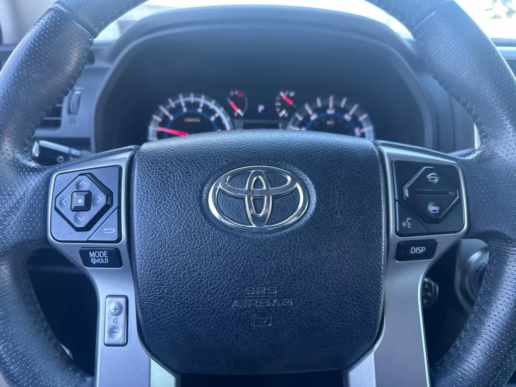 Used 2018 Magnetic Gray Metallic Toyota SR5 Premium image 26
