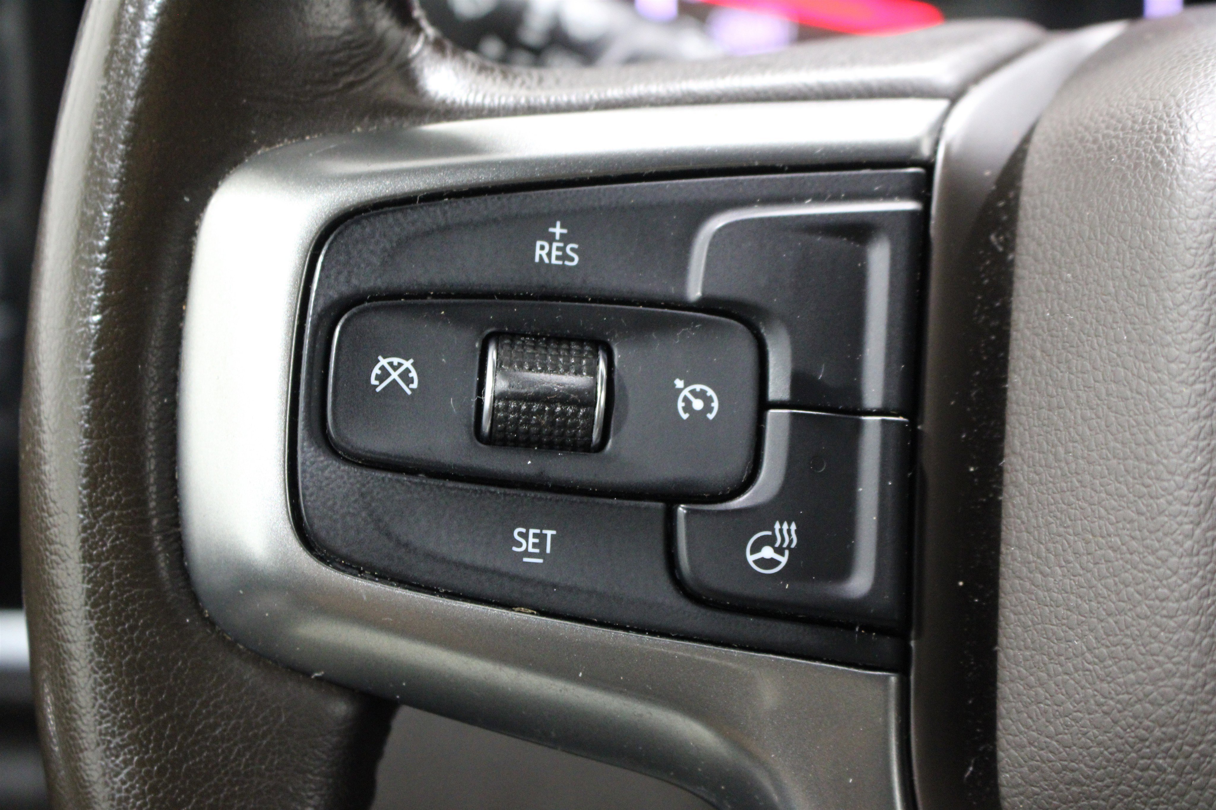 Used 2020 Summit White Chevrolet LT image 12