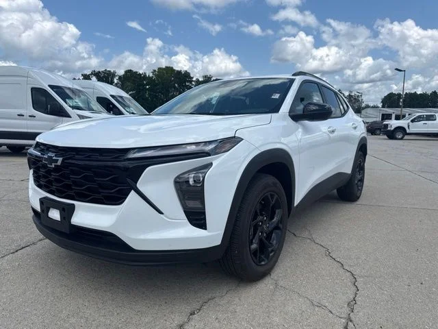 Used 2026 White Chevrolet LT image 1