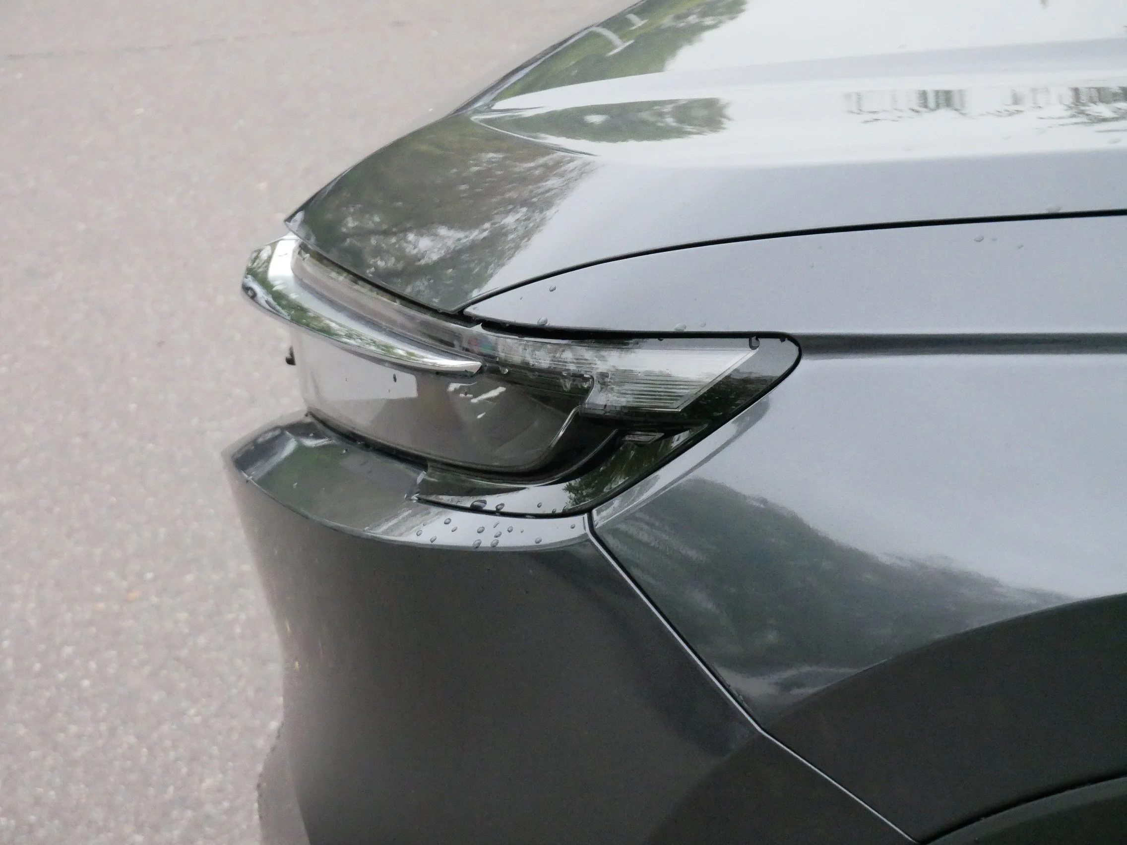 Used 2026 Meteorite Gray Metallic Honda EX image 16