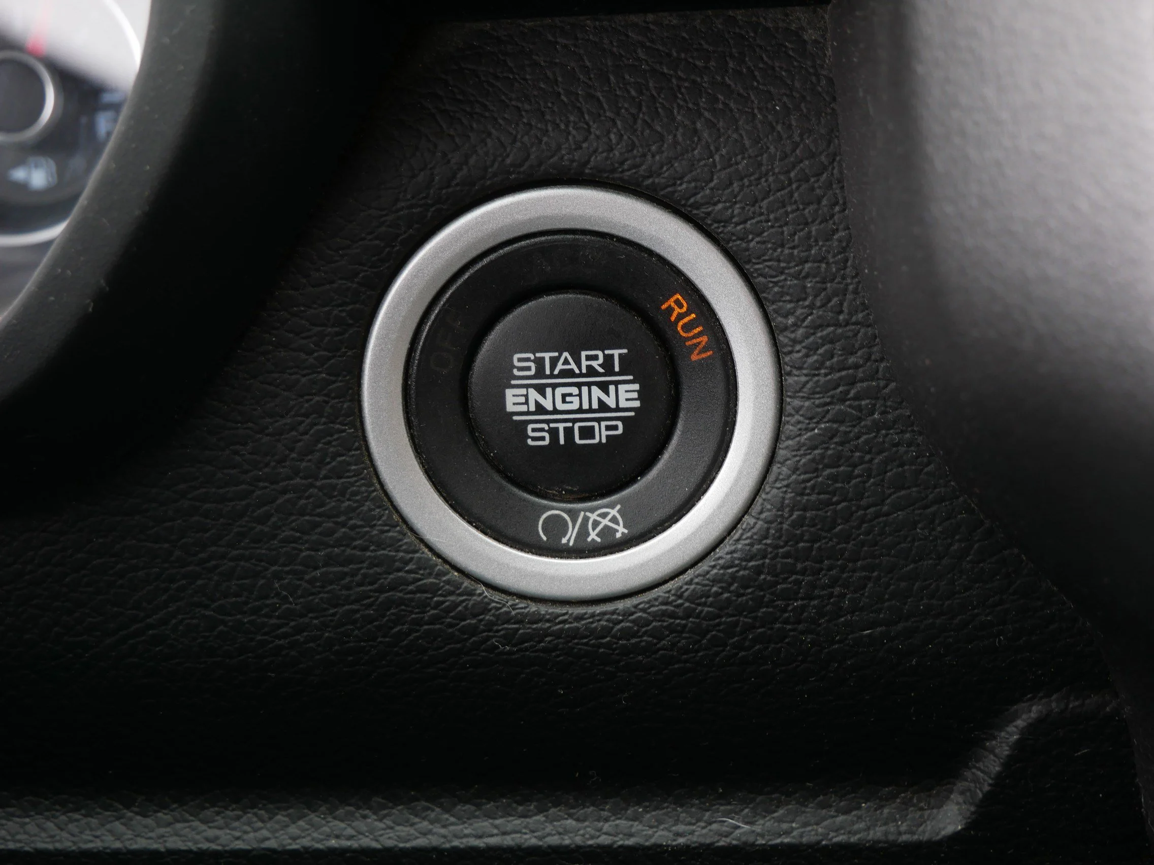 Certified Used 2019 White Ram Big Horn image 24