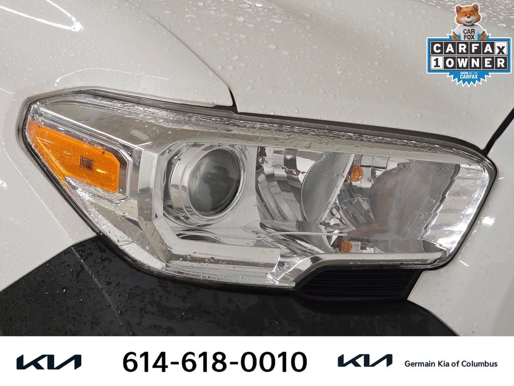 Used 2021 White Toyota SR image 16