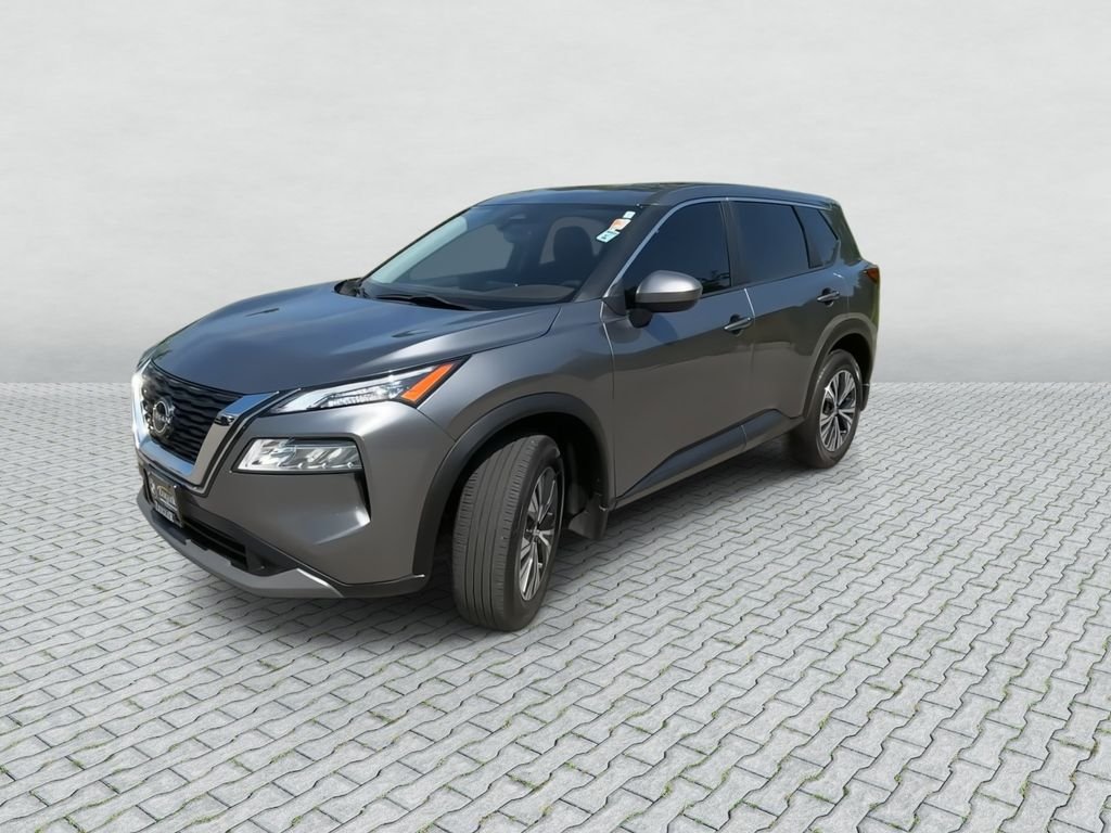 Used 2023 Gray Nissan SV image 4