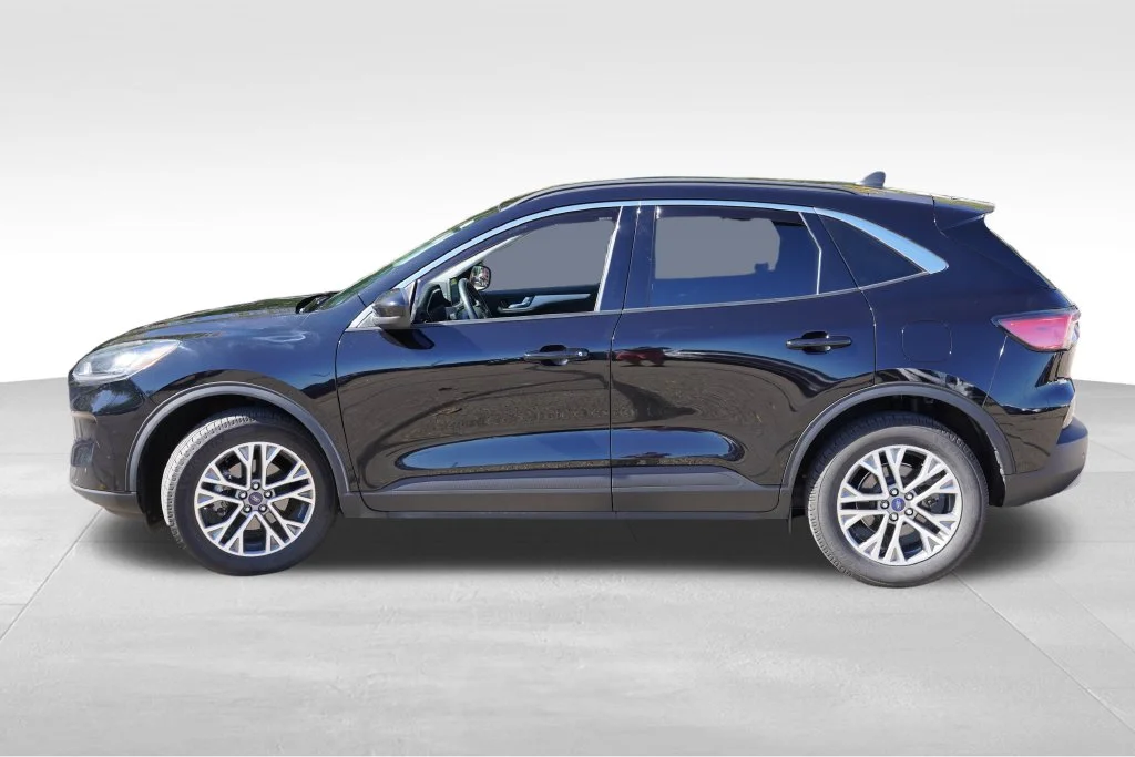 Certified Used 2022 Agate Black Metallic Ford SEL image 9