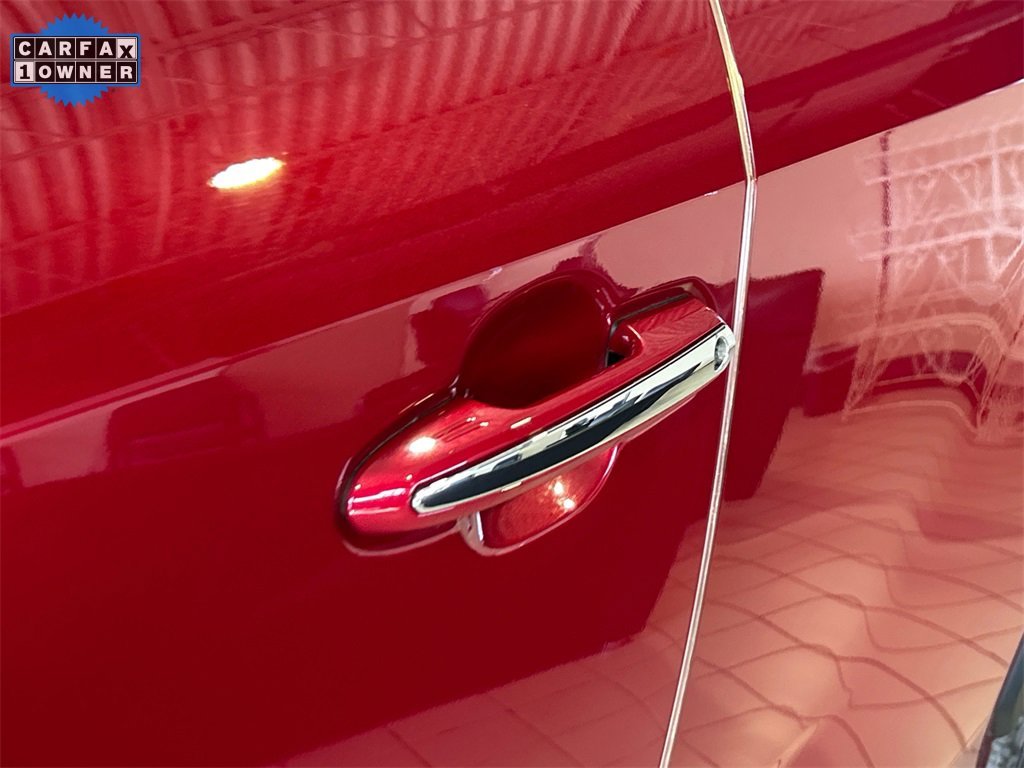 2025 TOYOTA RAV4 - Image 12