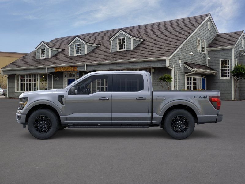 New 2026 Carbonized Gray Metallic Ford XLT image 3