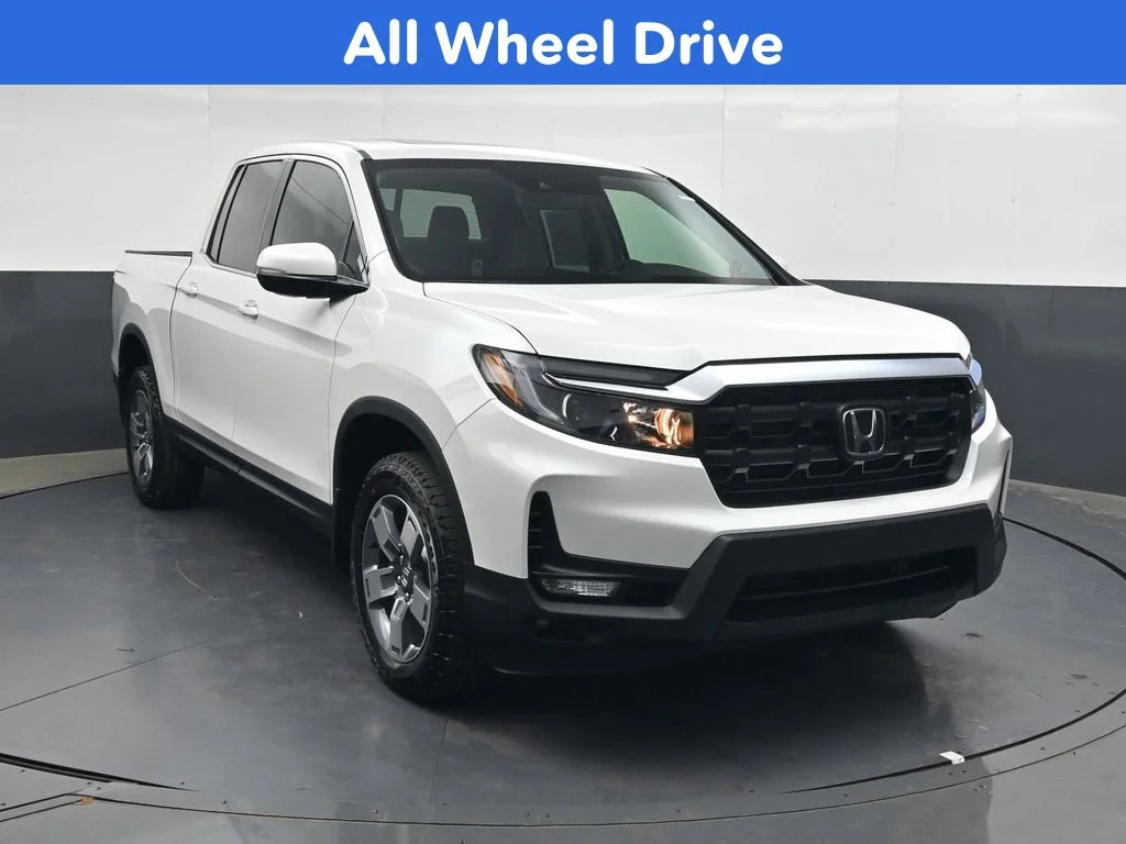 Certified Used 2026 Platinum White Pearl Honda RTL image 2