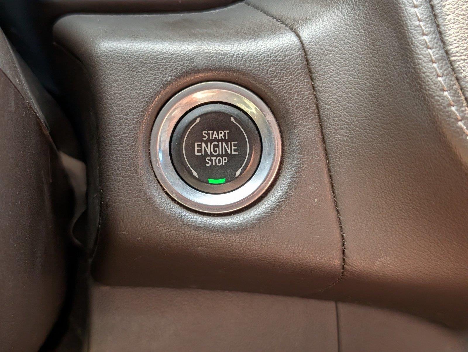 Used 2022 MIDNIGHT BLUE METALLIC Chevrolet LT image 26