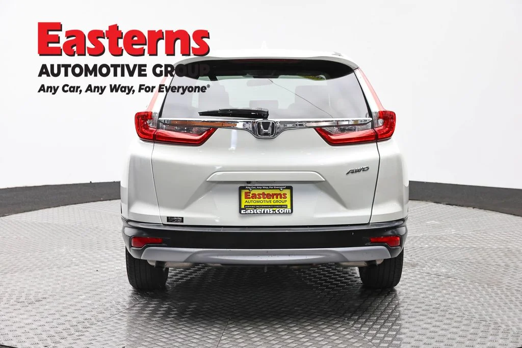 Used 2018 White Honda EX image 6