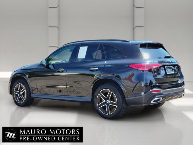 Used 2023 Black Mercedes-Benz GLC 300 image 6