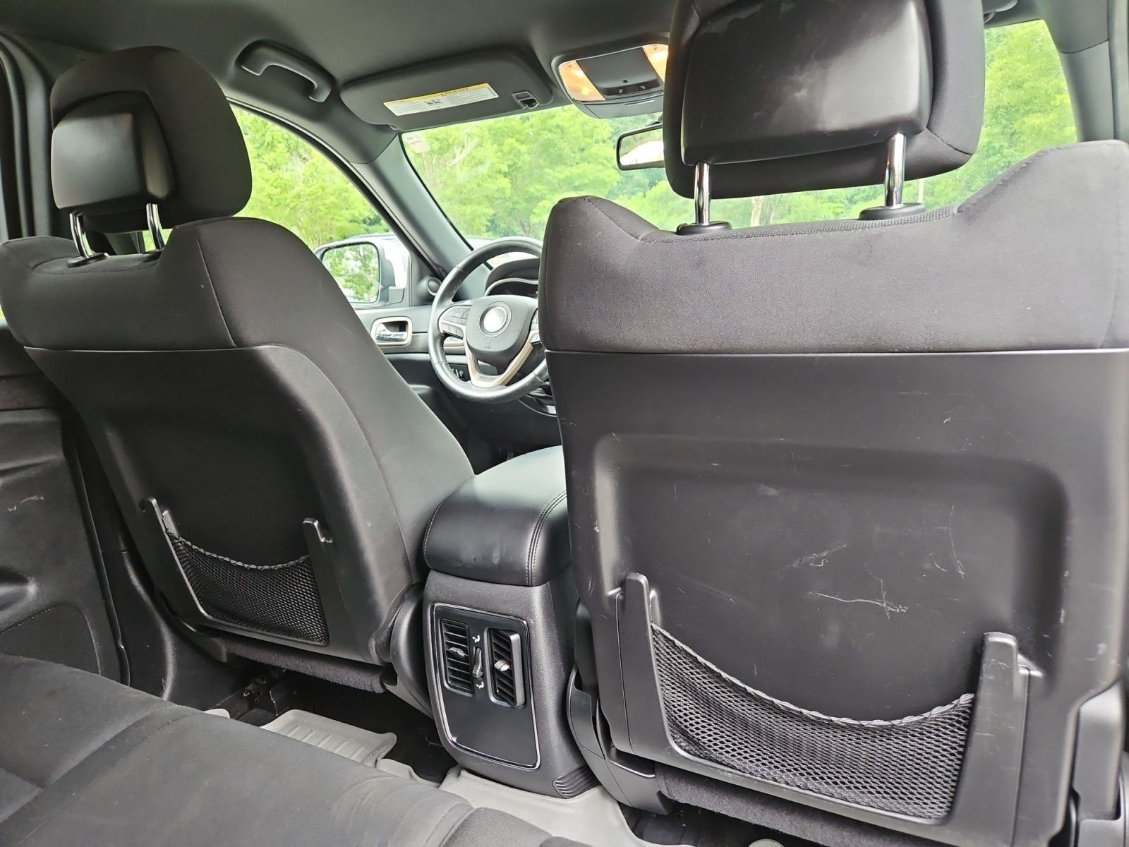 Used 2015 White Jeep Laredo image 18