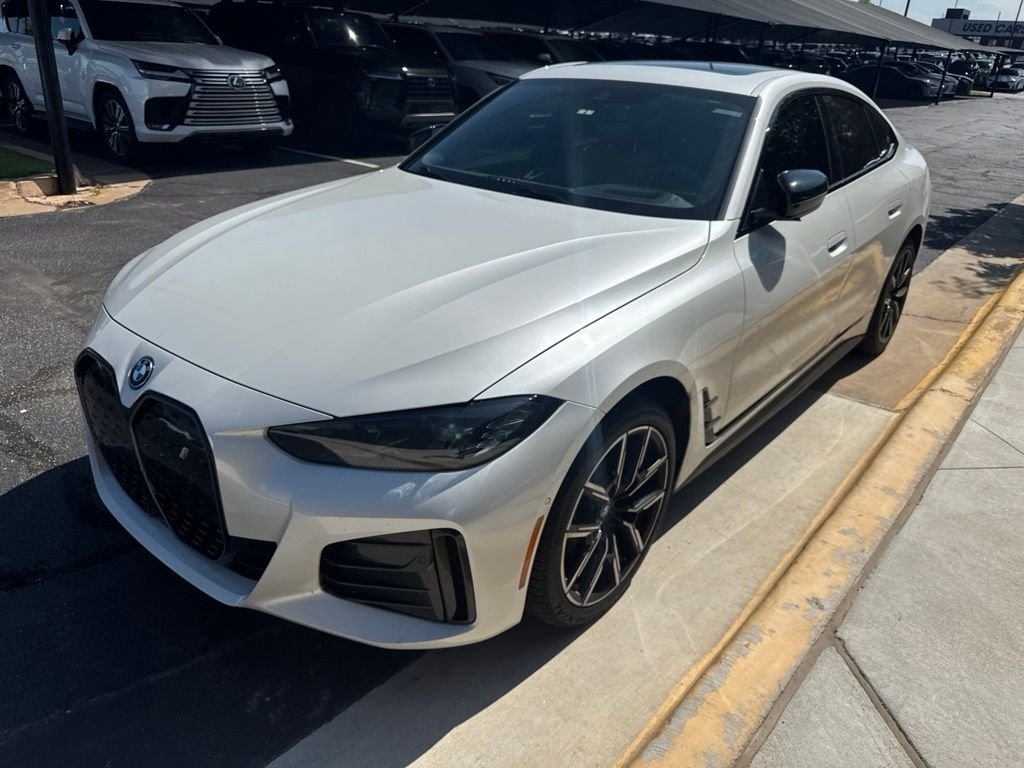 2024 BMW i4 eDrive35's photo