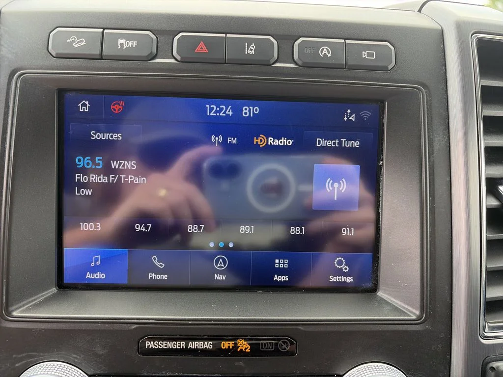 Used 2021 White Ford Platinum image 24