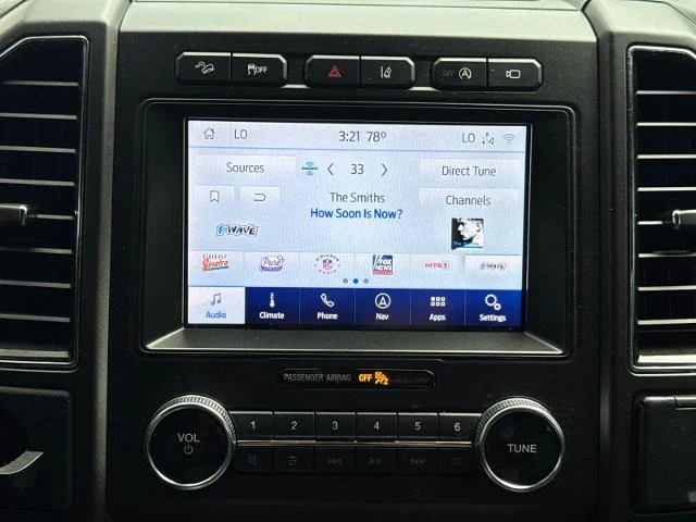 Used 2020 Star White Ford  image 32