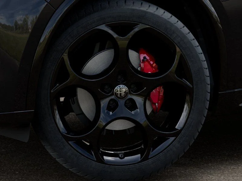 New 2026 Vulcano Black Metallic Exterior Paint Alfa Romeo Veloce image 8