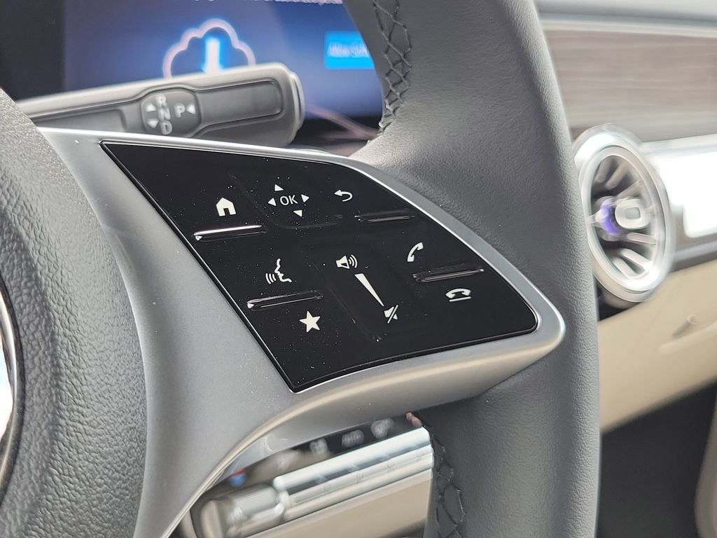 New 2026 Night Black Mercedes-Benz GLB 250 image 27