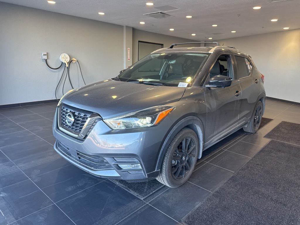 2020 Nissan Kicks SR
