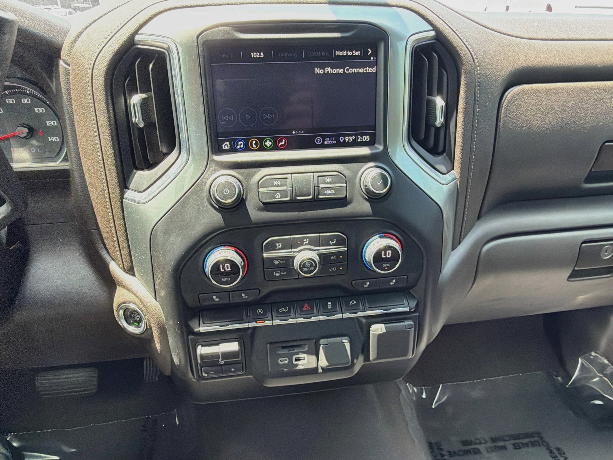 Used 2020 Summit White Chevrolet LT image 25