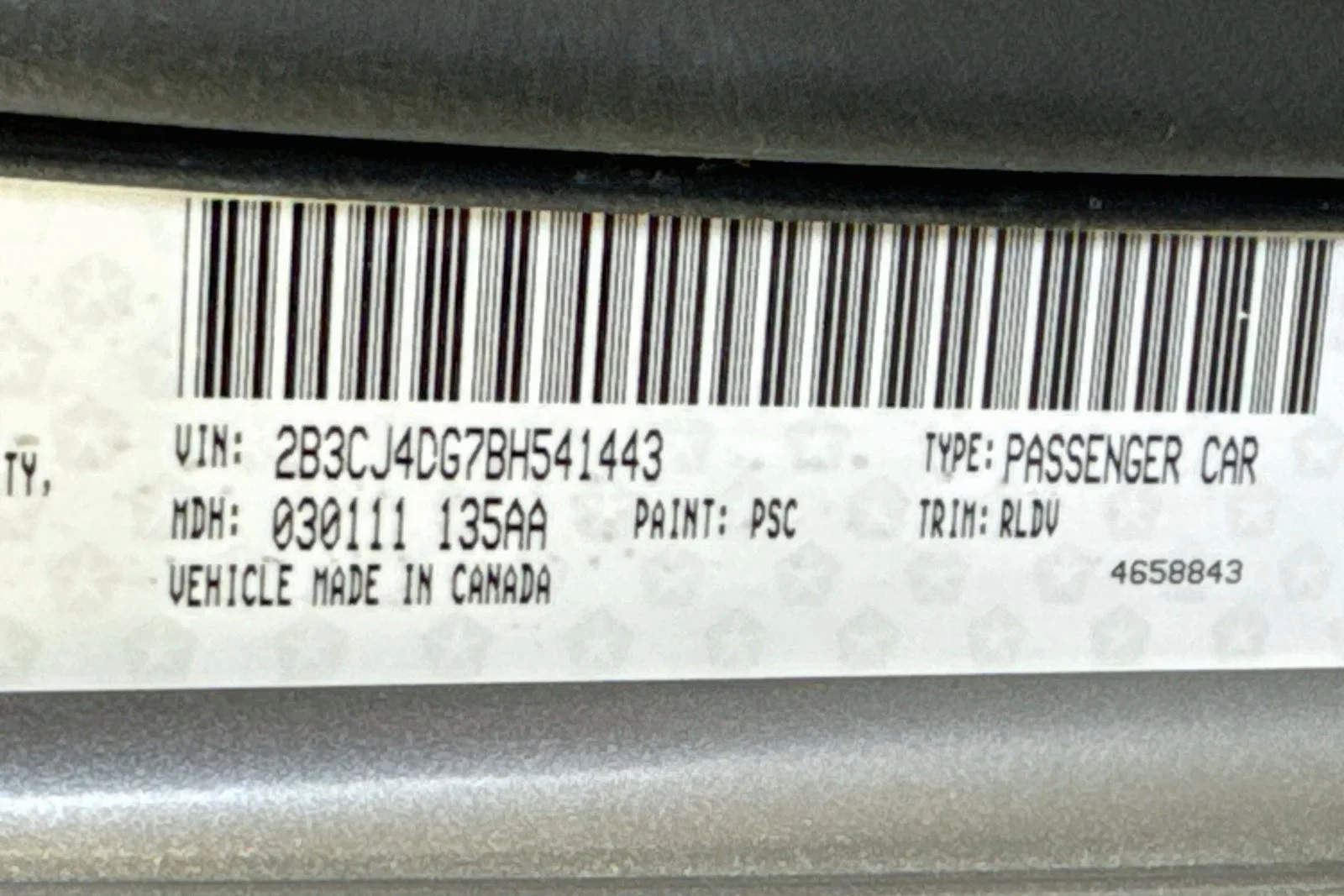 Used 2011 Billet Metallic Dodge  image 27
