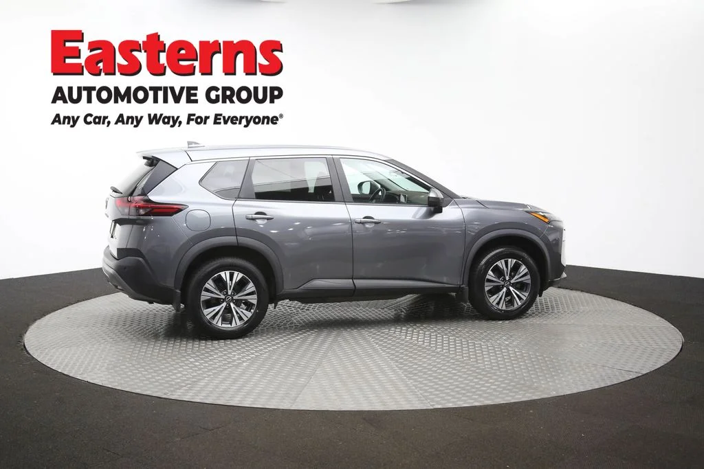 Used 2023 Gray Nissan SV image 39