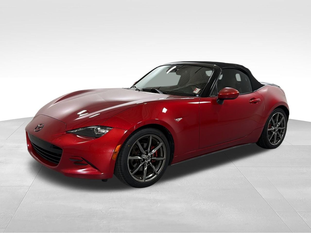 2016 Mazda MX-5 Miata Grand Touring's photo