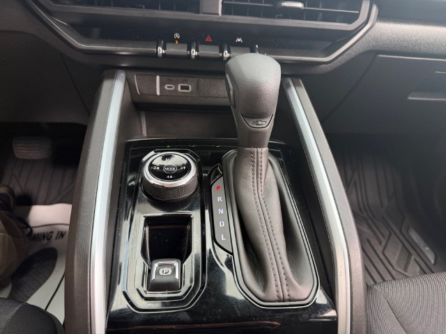 Used 2023 Black Chevrolet Trail Boss image 22